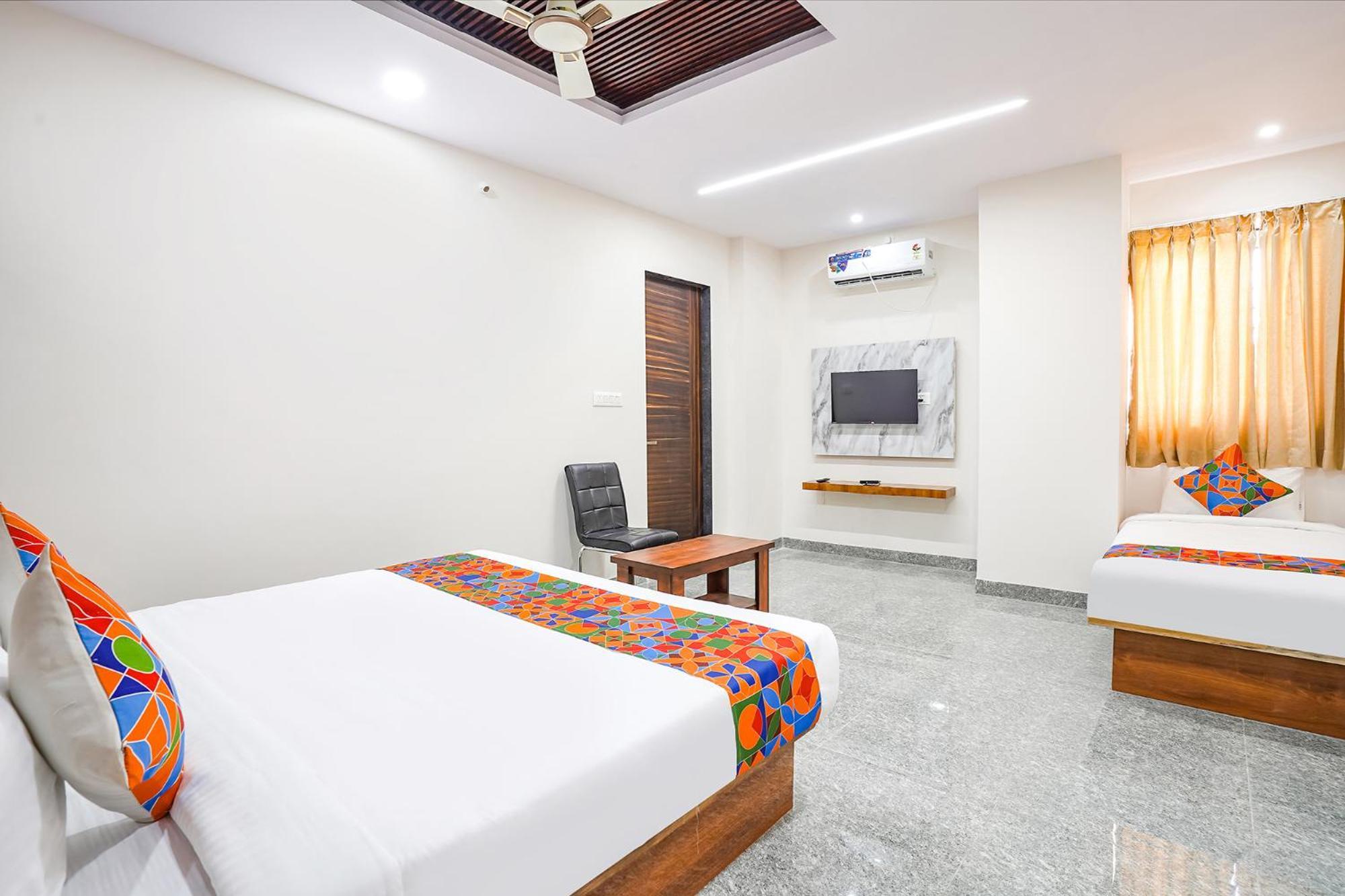 Fabhotel Platinum Palace - Nr Magadi Main Road Μπανγκαλόρ Εξωτερικό φωτογραφία