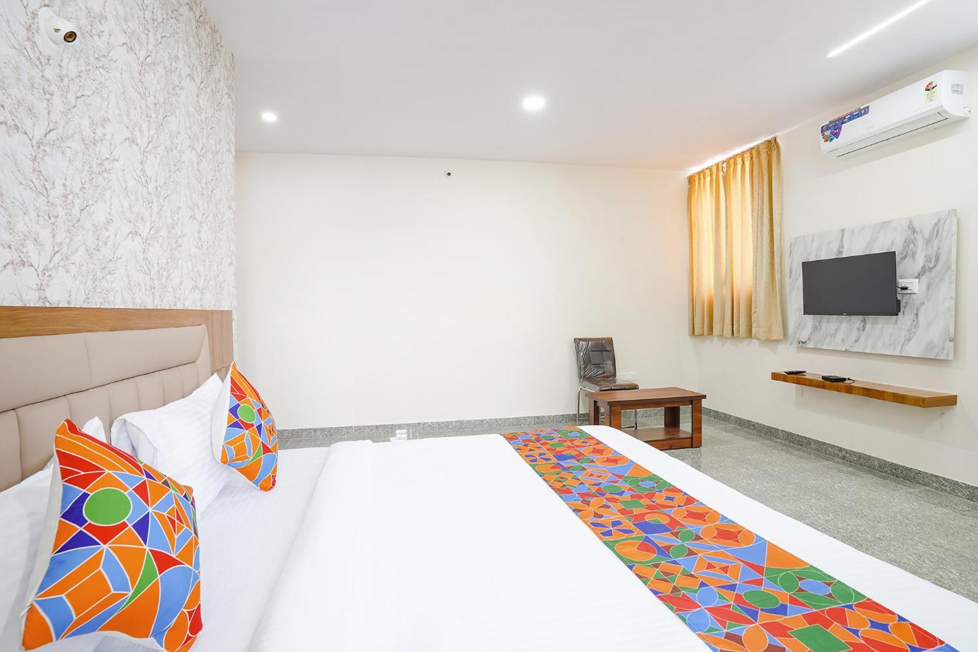 Fabhotel Platinum Palace - Nr Magadi Main Road Μπανγκαλόρ Εξωτερικό φωτογραφία