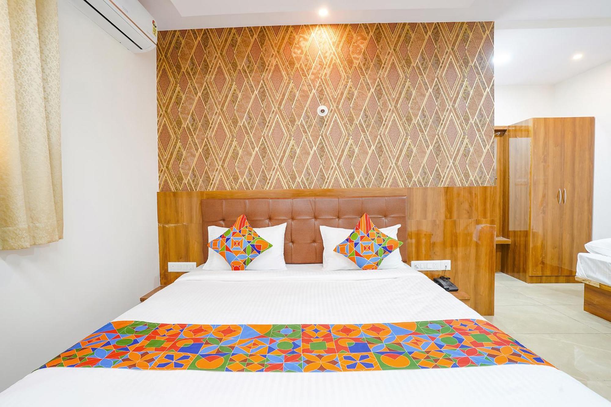 Fabhotel Platinum Palace - Nr Magadi Main Road Μπανγκαλόρ Εξωτερικό φωτογραφία
